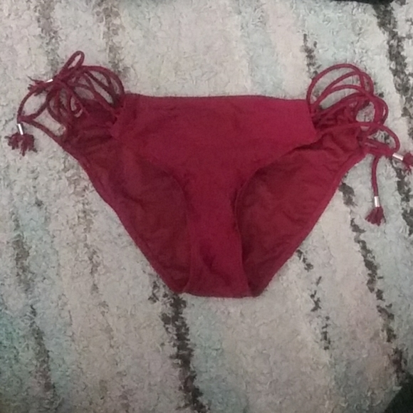 2 piece swimsuit - Picture 3 of 3